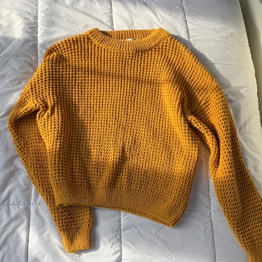 Knit sweater